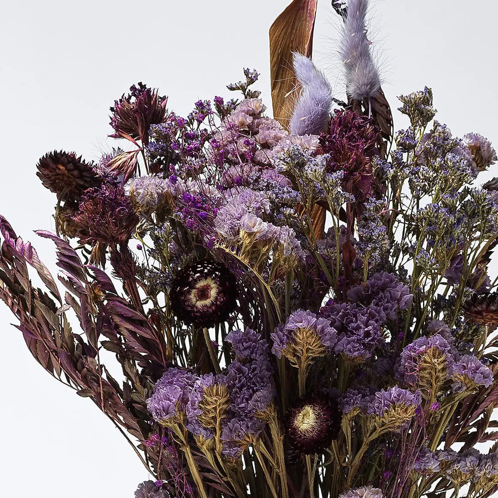 Dry Flowers Gift